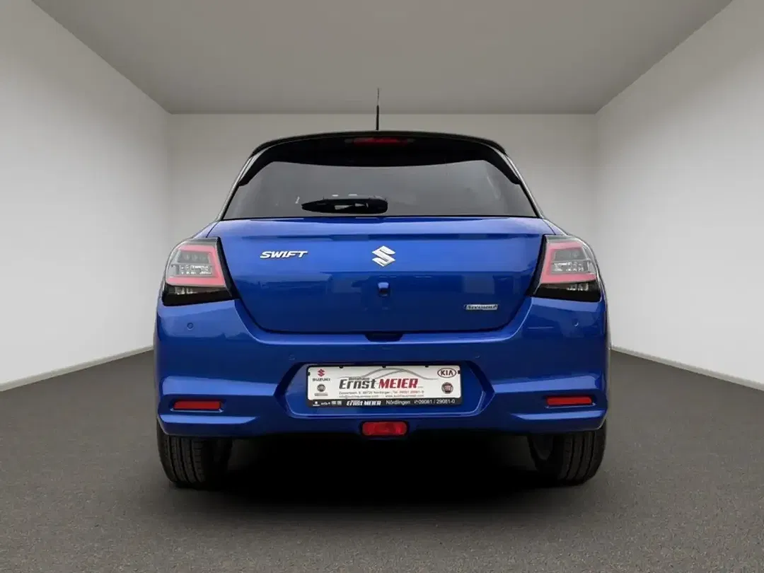 Suzuki Swift - Thumbnail 4