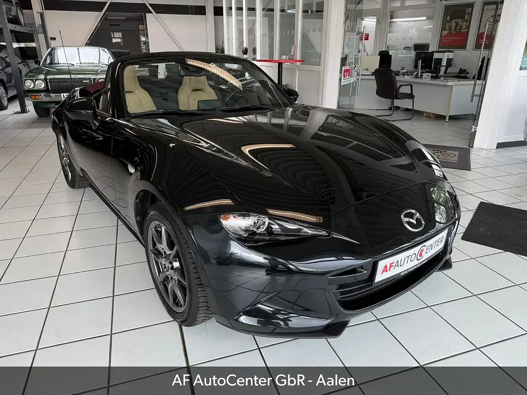 Mazda MX-5 - Afbeelding 1