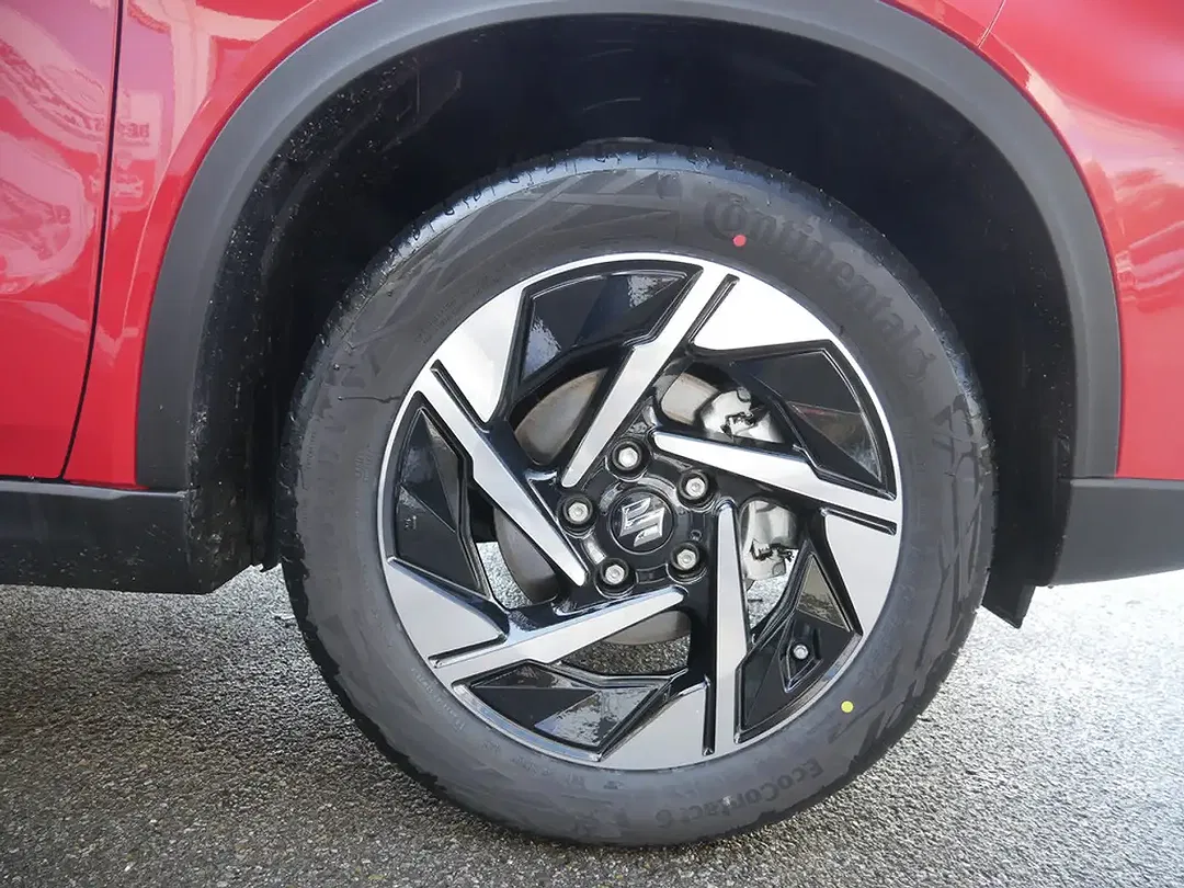Suzuki Vitara - Thumbnail 7