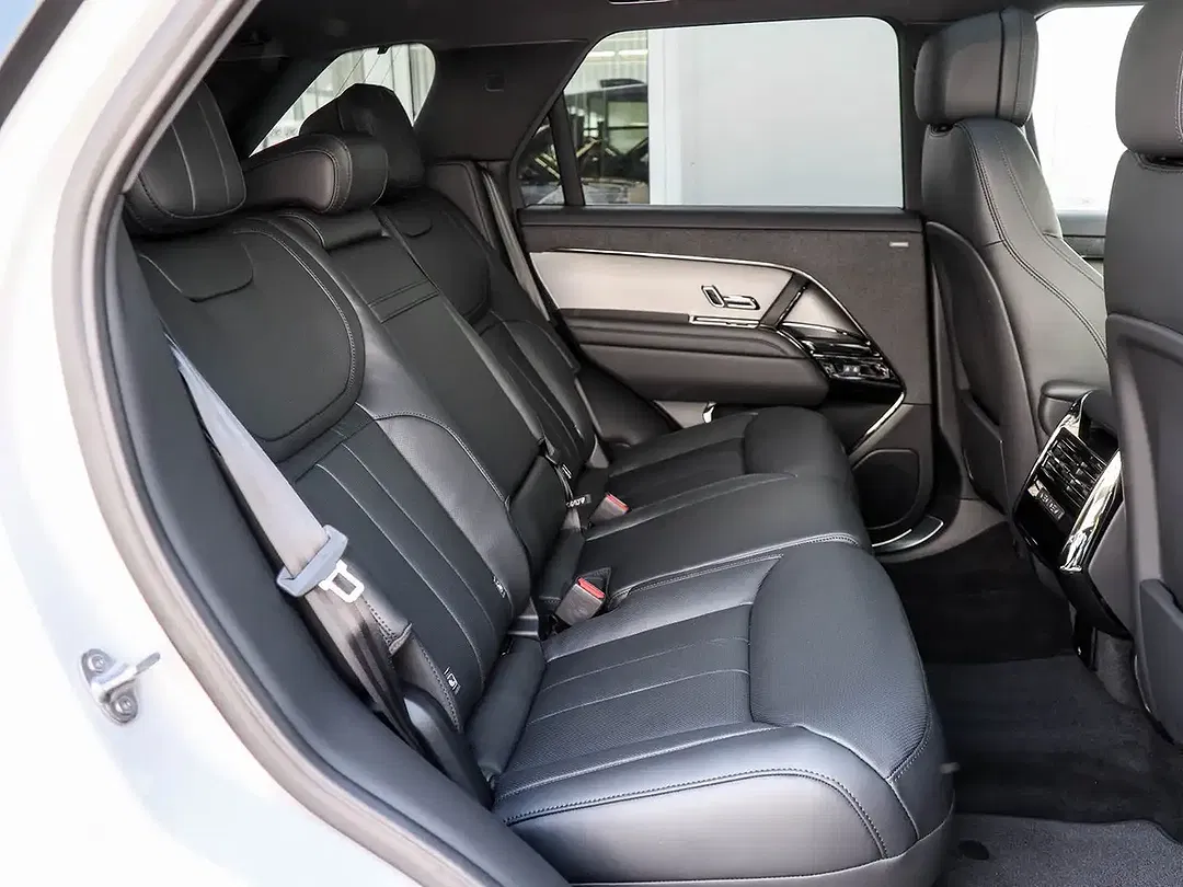 Land Rover Range Rover Sport - Thumbnail 5