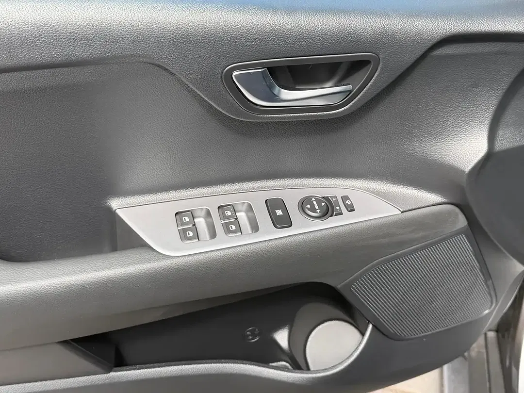 Kia Stonic - Thumbnail 14