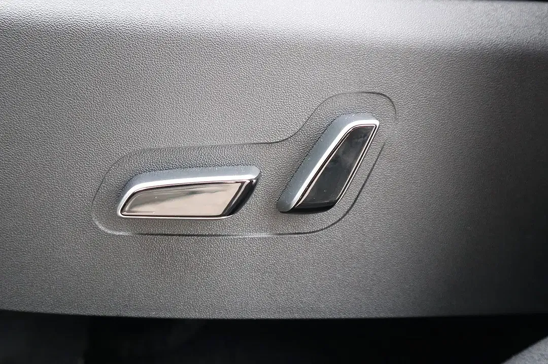 BYD Dolphin - Thumbnail 10