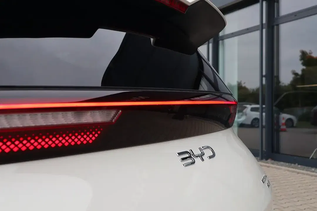 BYD Dolphin - Thumbnail 8