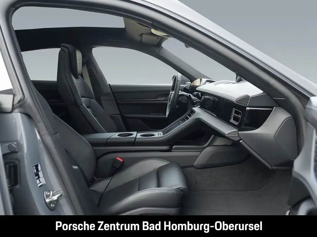 Porsche Taycan - Thumbnail 15