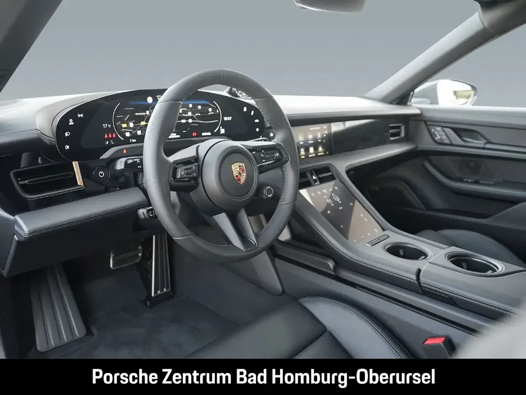 Porsche Taycan - Thumbnail 7