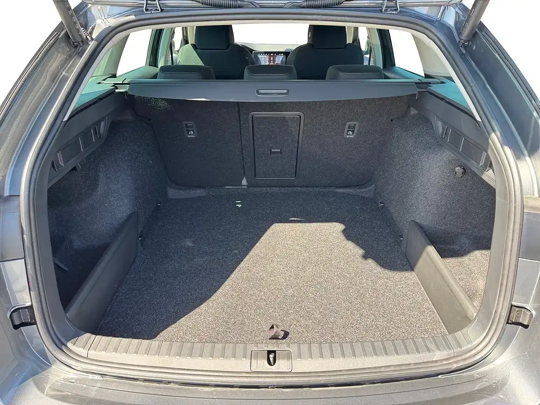 Skoda Octavia - Thumbnail 6