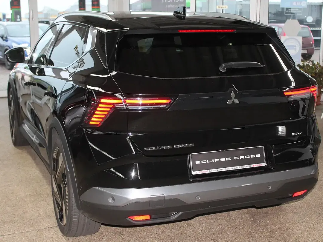 Mitsubishi Eclipse Cross - Thumbnail 2