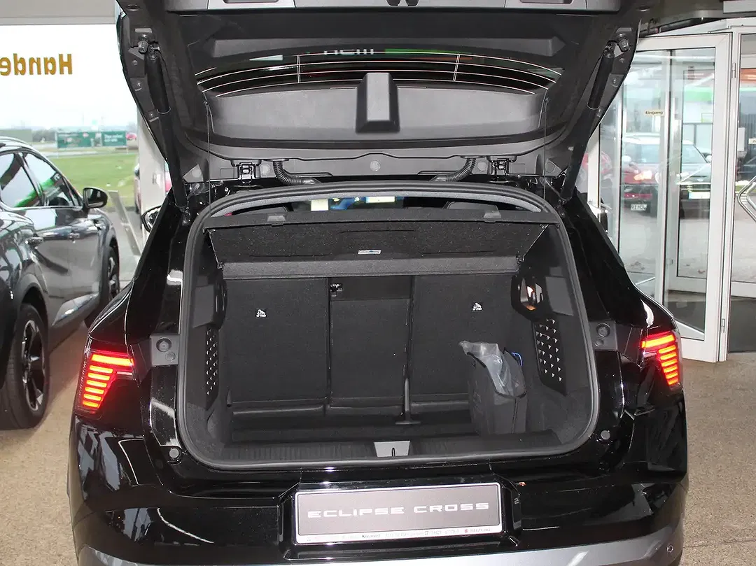Mitsubishi Eclipse Cross - Thumbnail 4