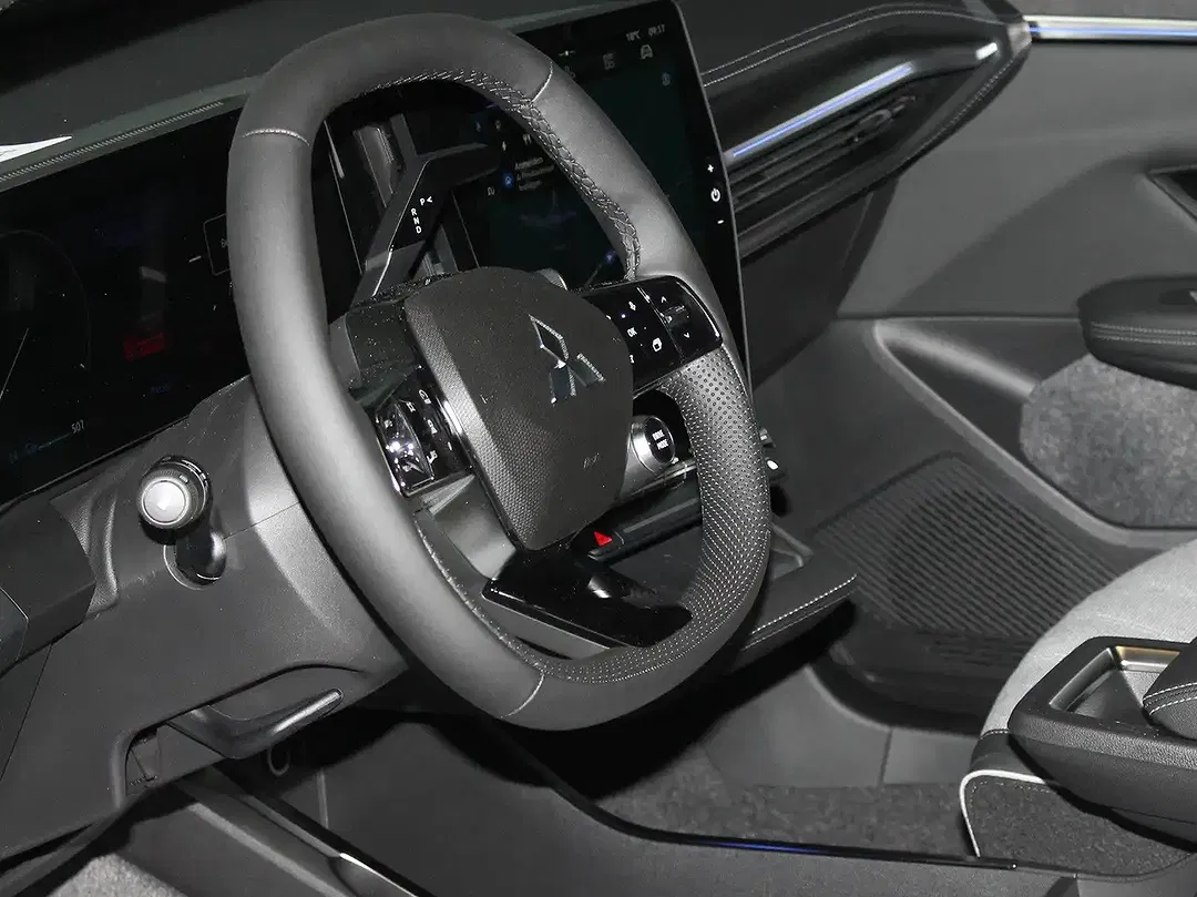 Mitsubishi Eclipse Cross - Thumbnail 8