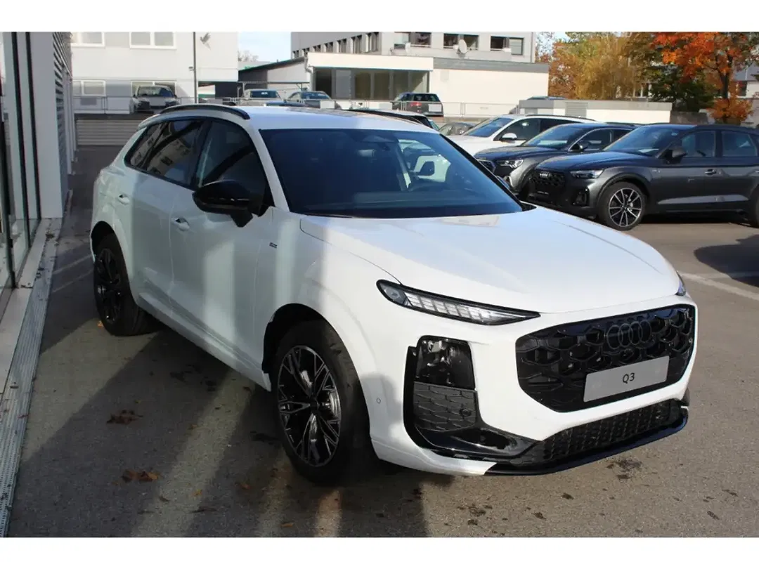 Audi Q3 - Thumbnail 2