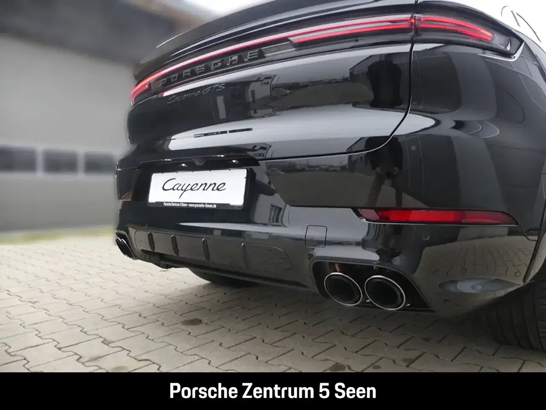 Porsche Cayenne - Thumbnail 10