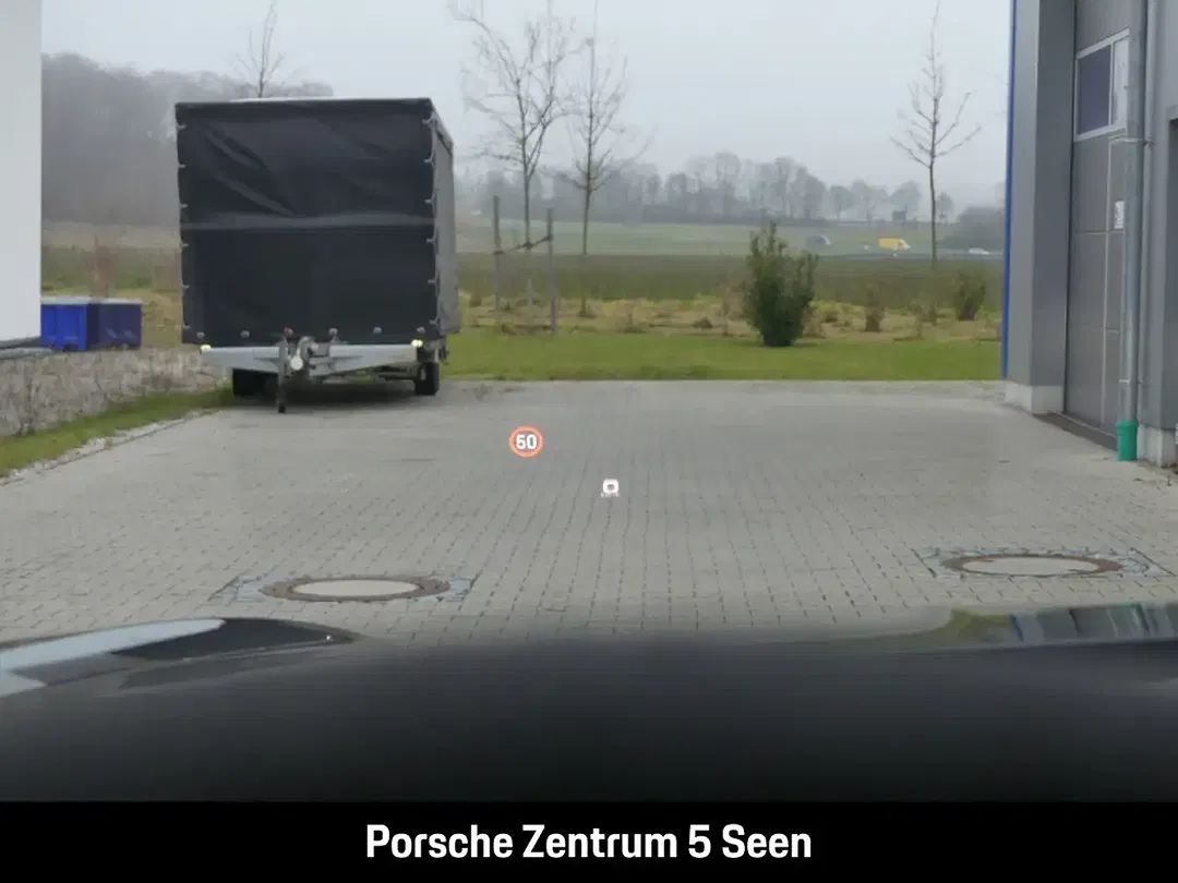 Porsche Cayenne - Thumbnail 24