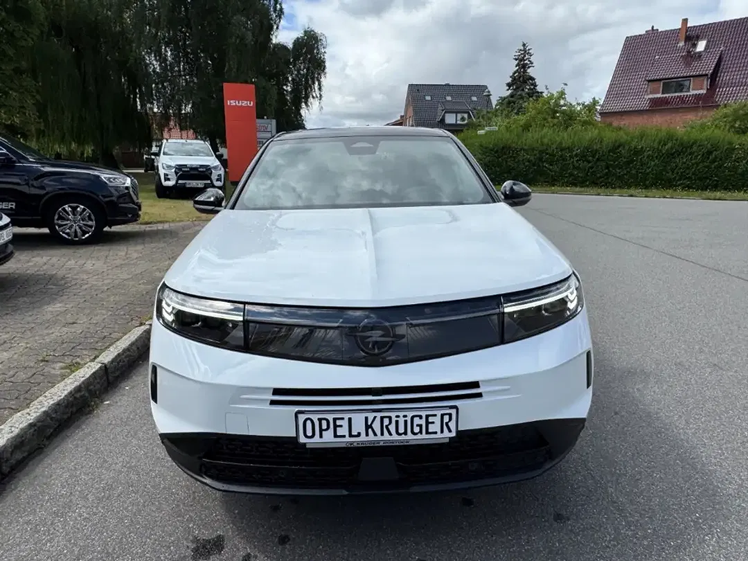 Opel Grandland - Thumbnail 3
