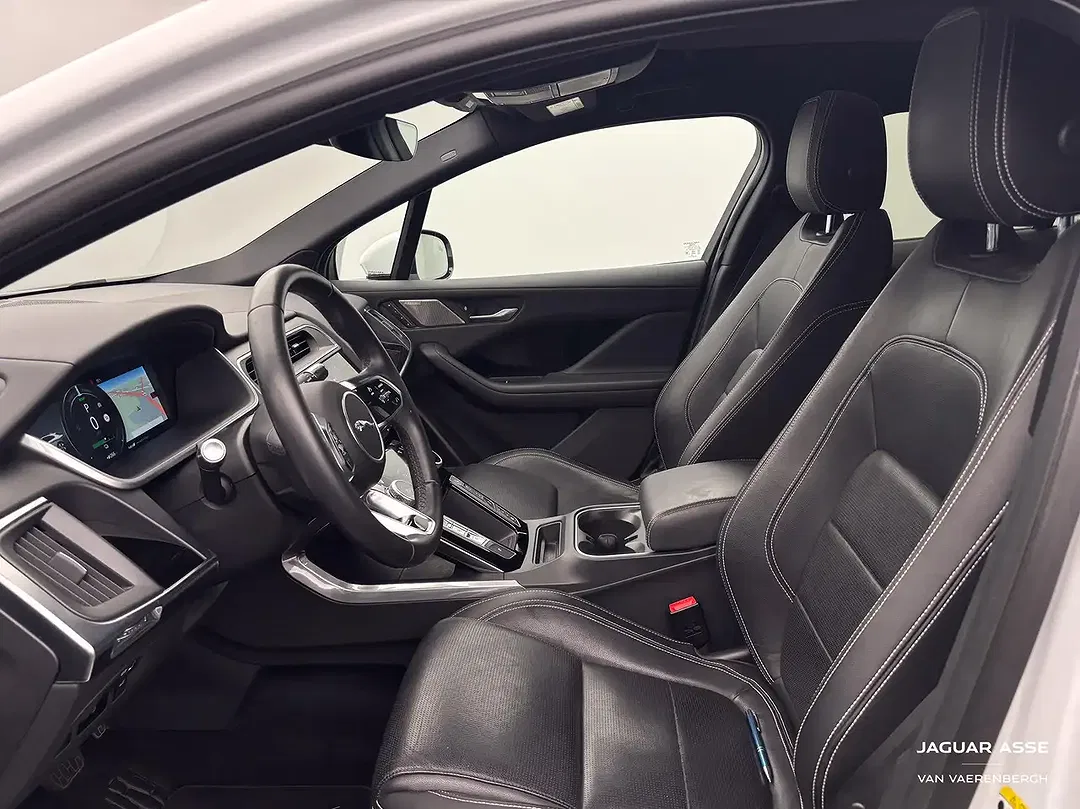 Jaguar I-Pace - Thumbnail 11