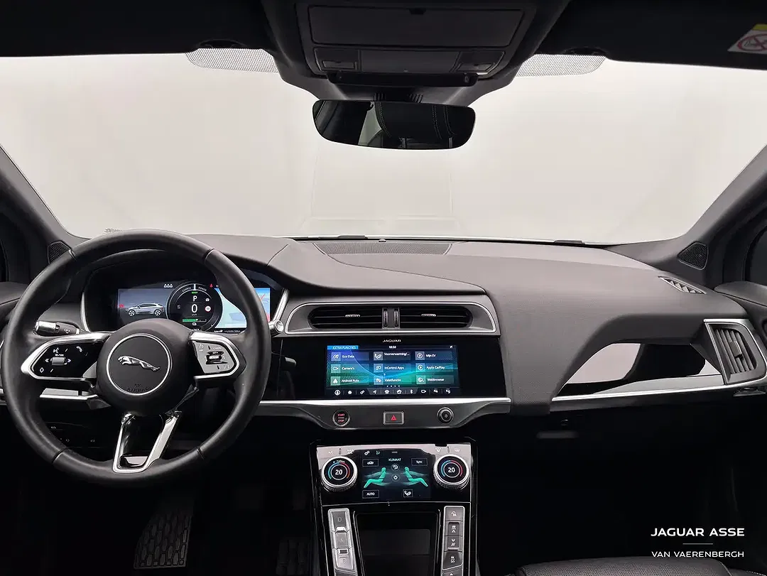 Jaguar I-Pace - Thumbnail 4