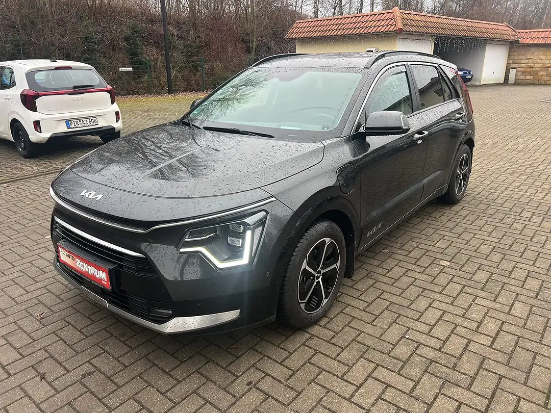 Kia Niro - Thumbnail 2