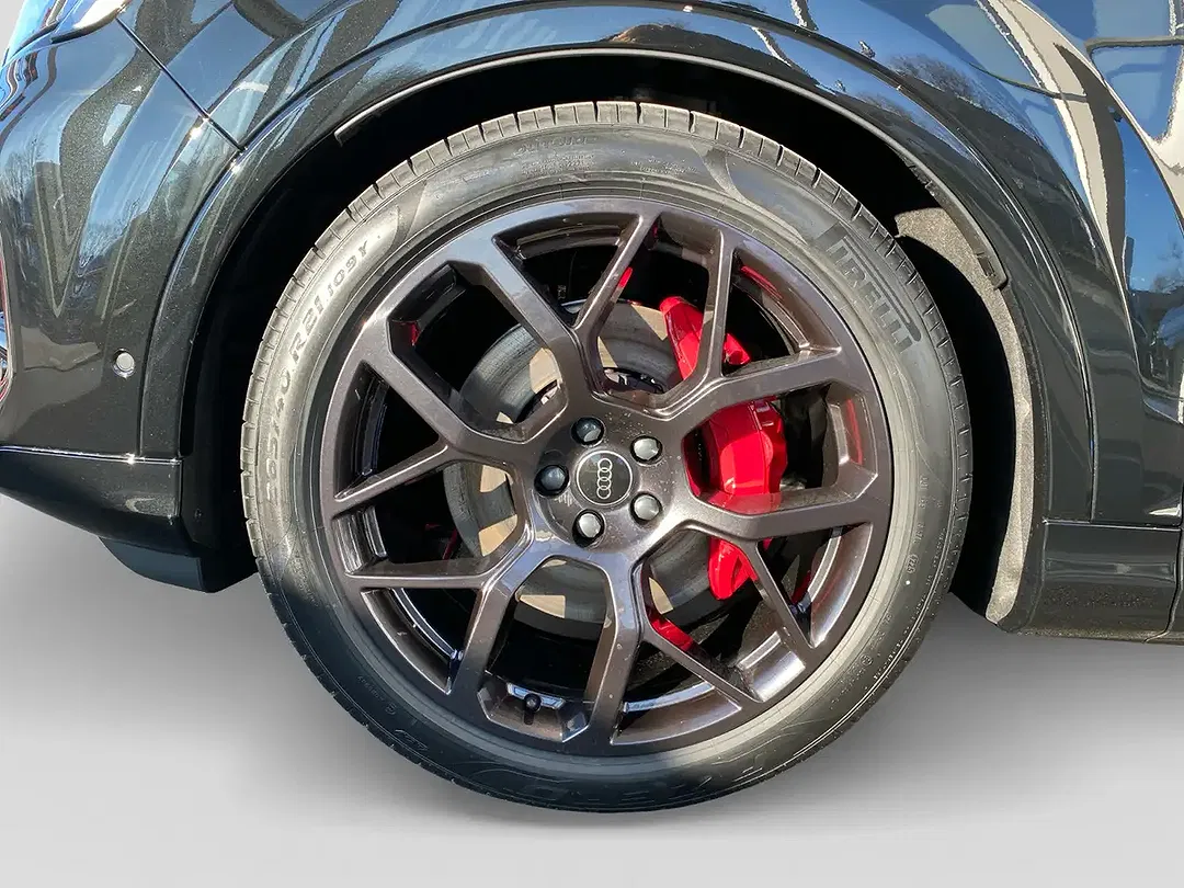 Audi Q7 - Thumbnail 4