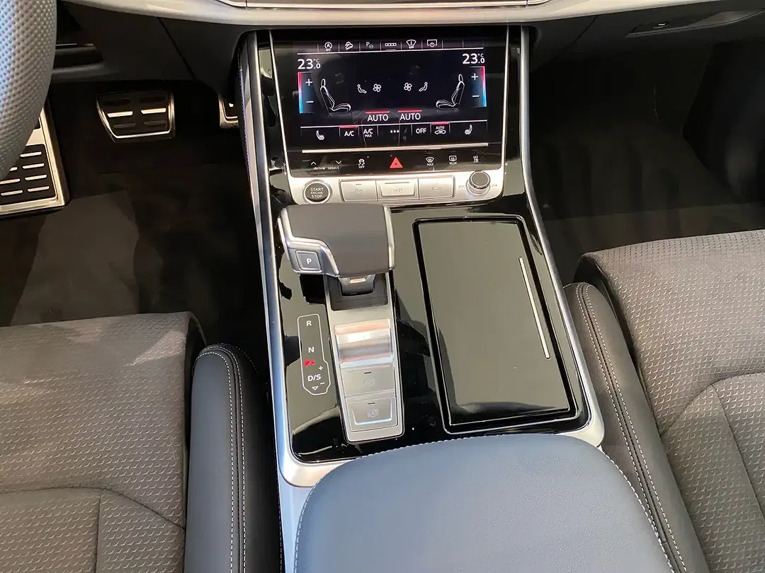 Audi Q7 - Thumbnail 7