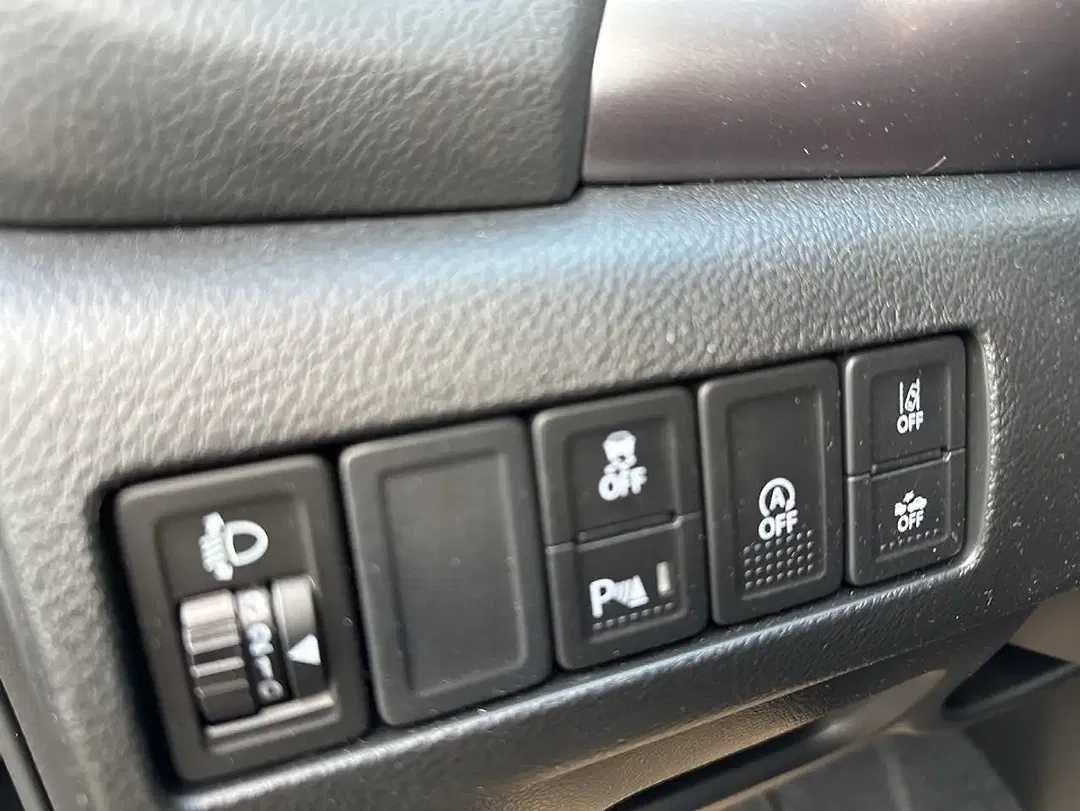 Suzuki Vitara - Thumbnail 5