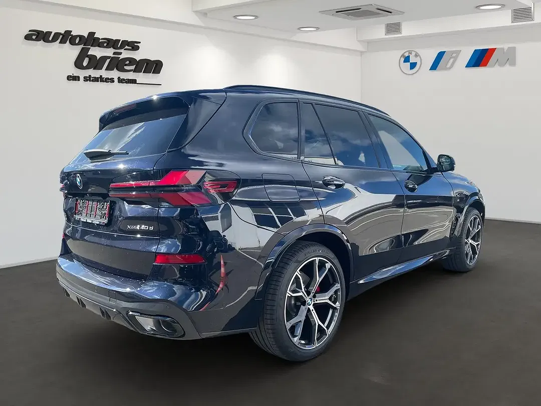BMW X5 - Thumbnail 3