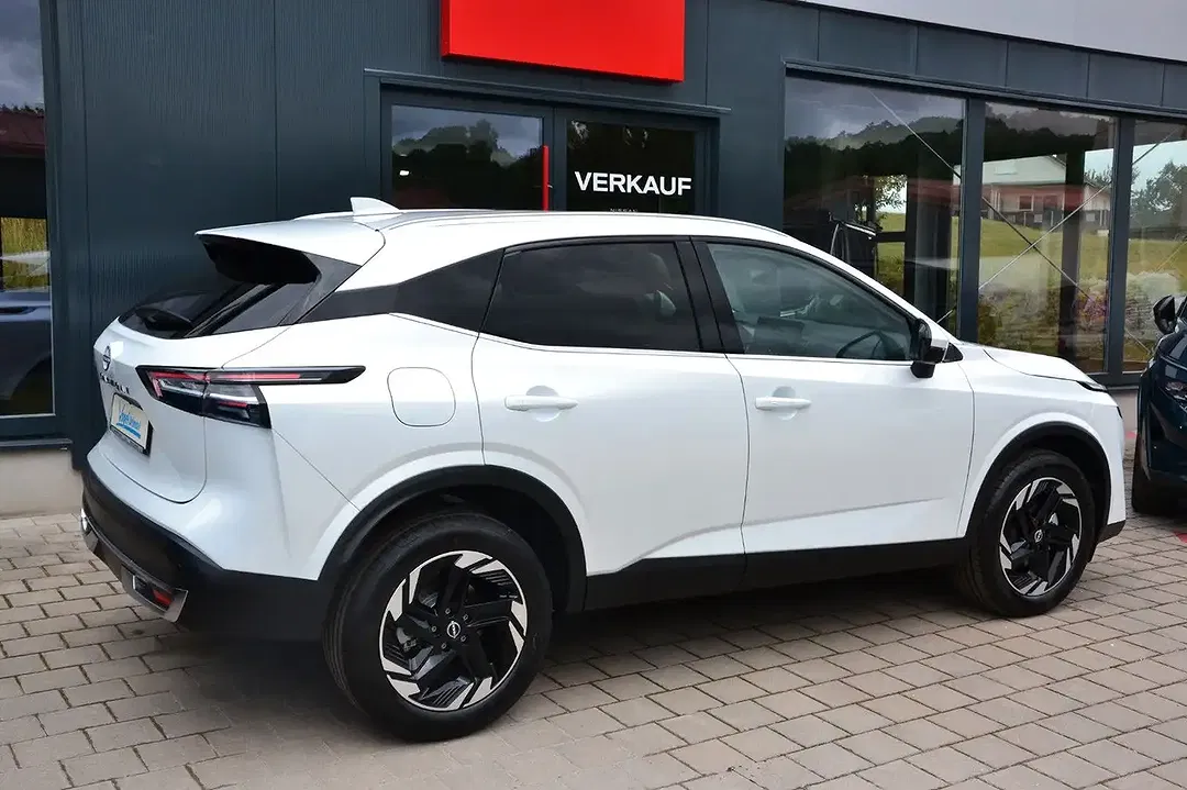 Nissan Qashqai - Thumbnail 6