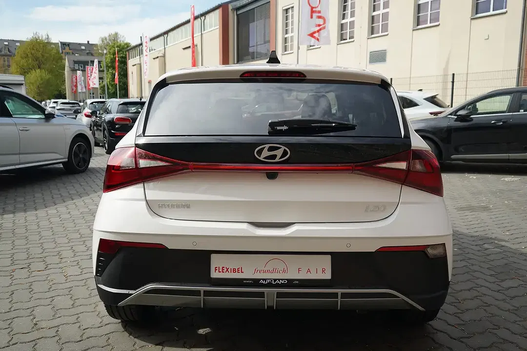 Hyundai i20 - Thumbnail 4