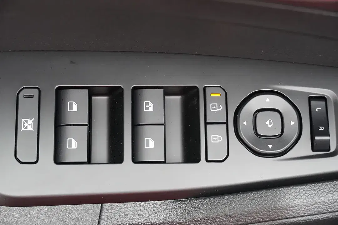 Kia Sportage - Thumbnail 10