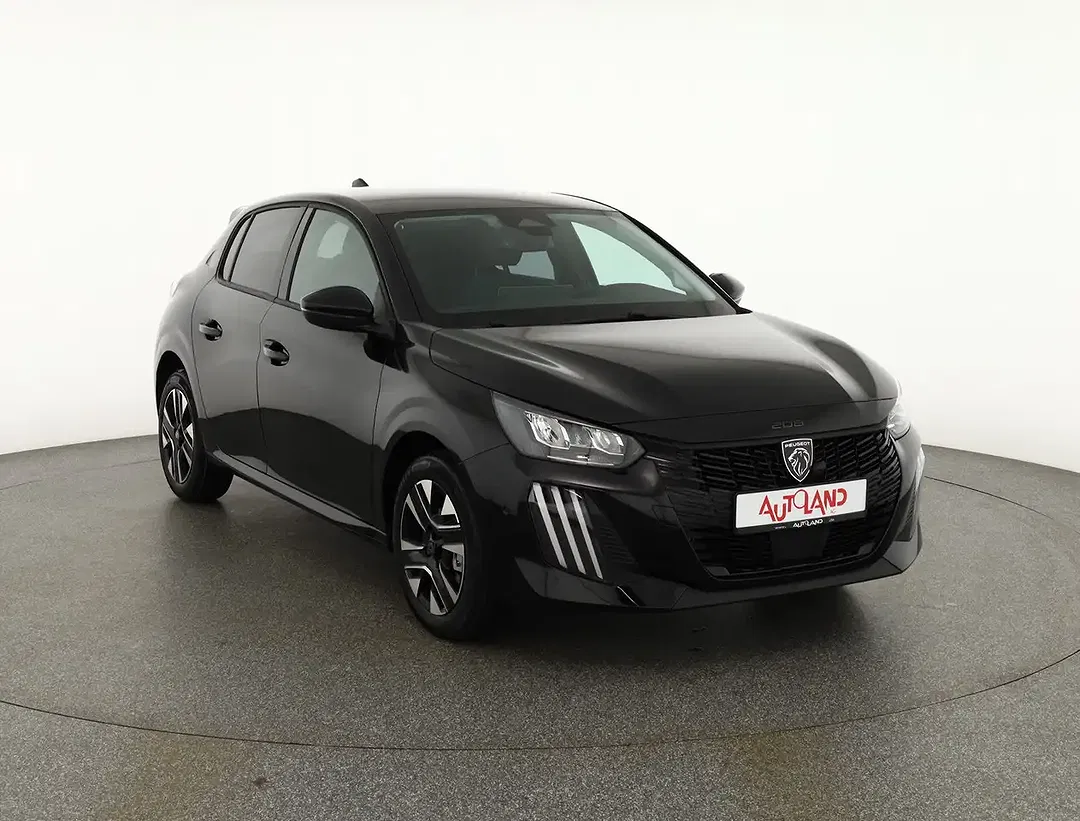 Peugeot 208 - Thumbnail 6