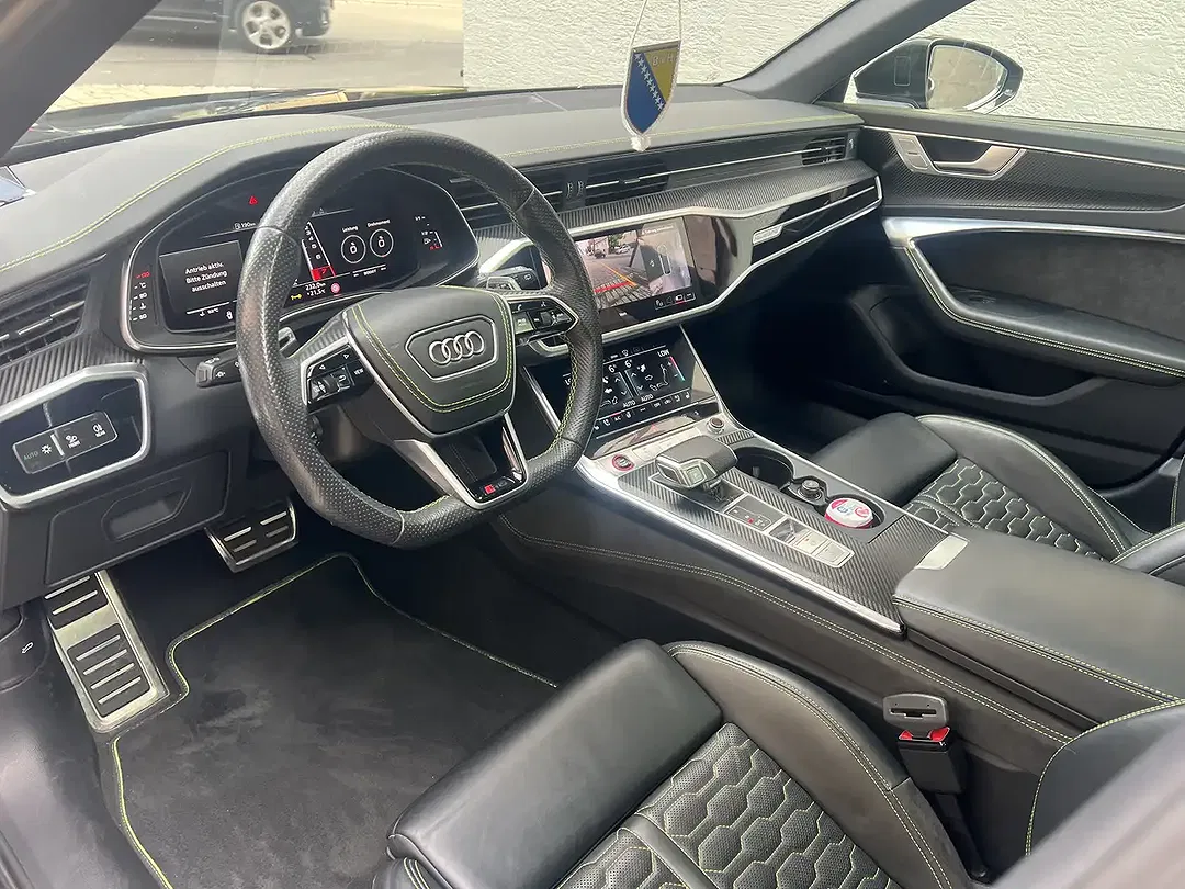 Audi RS6 - Thumbnail 13