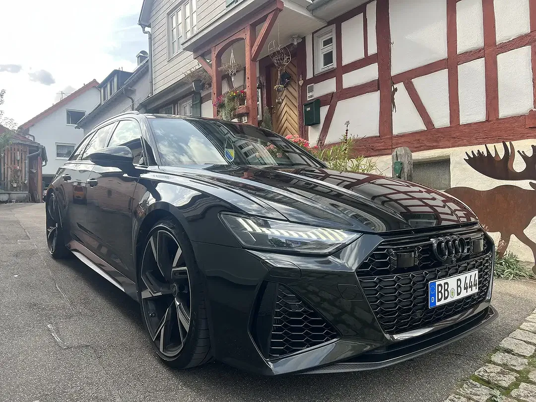 Audi RS6 - Thumbnail 6