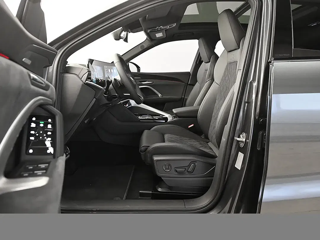 Audi Q5 - Thumbnail 10