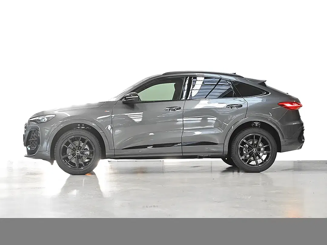 Audi Q5 - Thumbnail 3