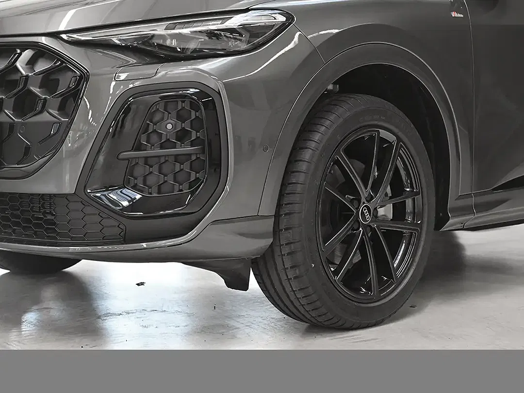 Audi Q5 - Thumbnail 5