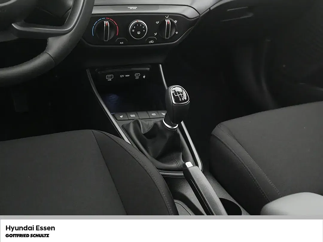 Hyundai i20 - Thumbnail 13