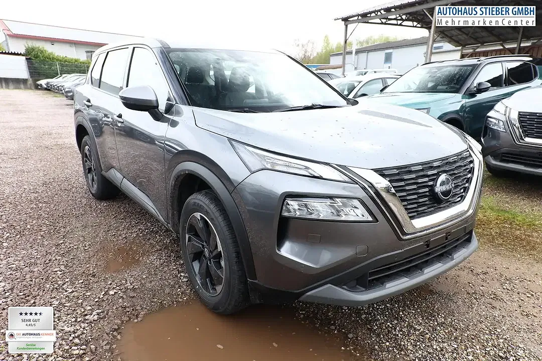 Nissan X-Trail - Thumbnail 2