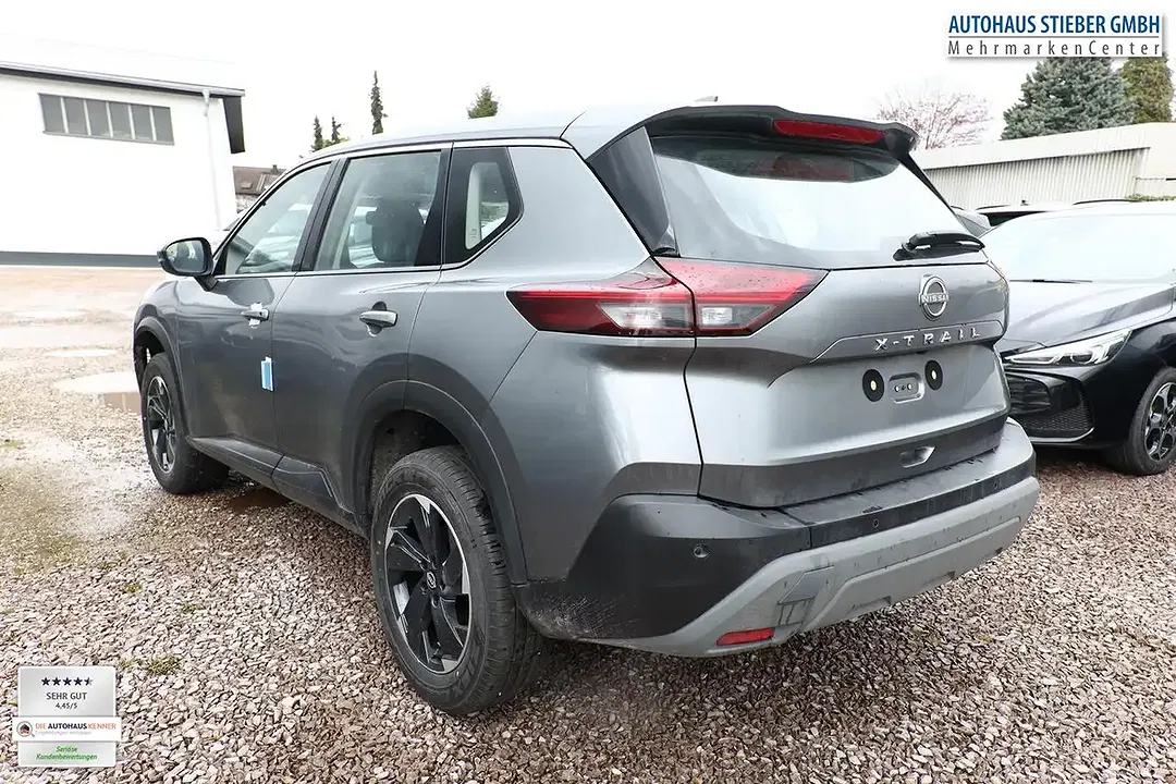 Nissan X-Trail - Thumbnail 4