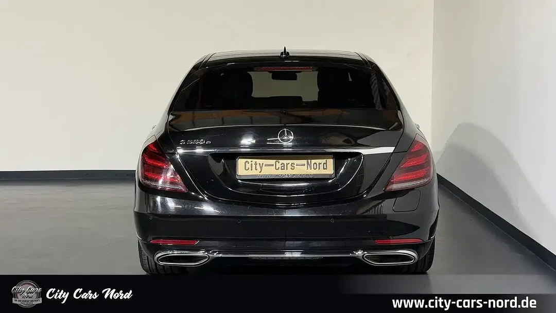Mercedes-Benz S 560 E - Thumbnail 4