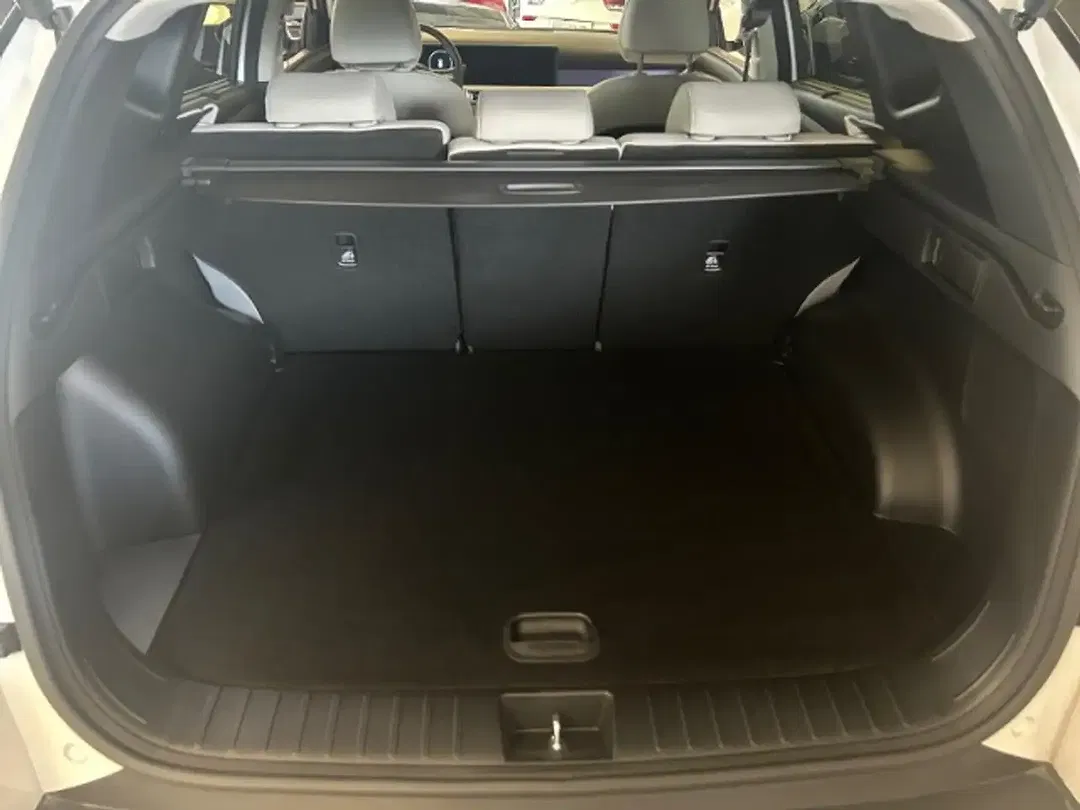 Hyundai TUCSON - Thumbnail 9