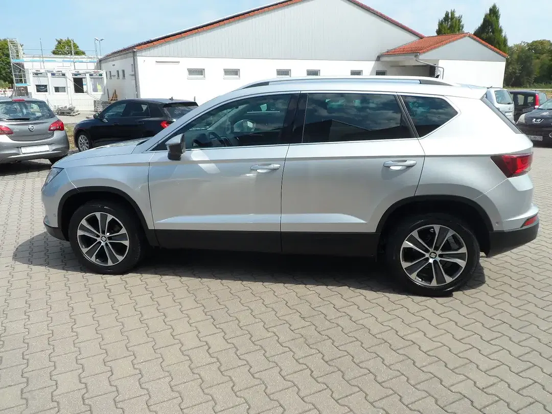 SEAT Ateca - Thumbnail 12