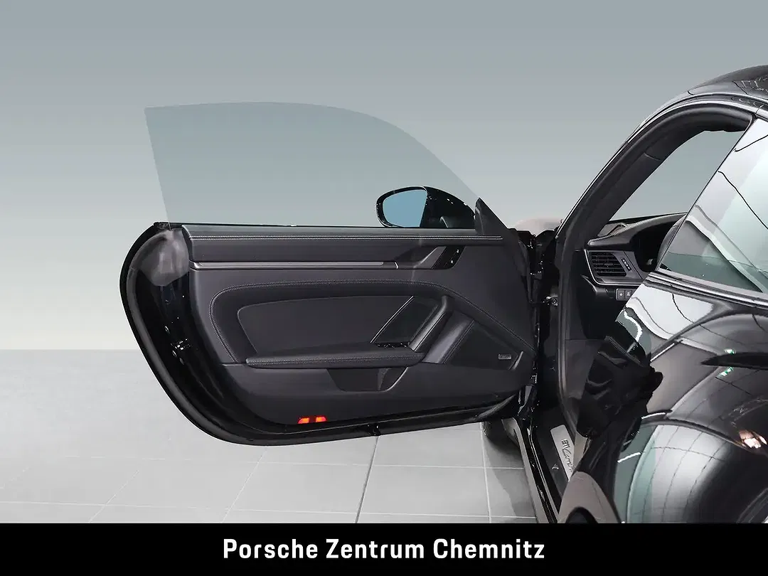 Porsche 911 - Thumbnail 10