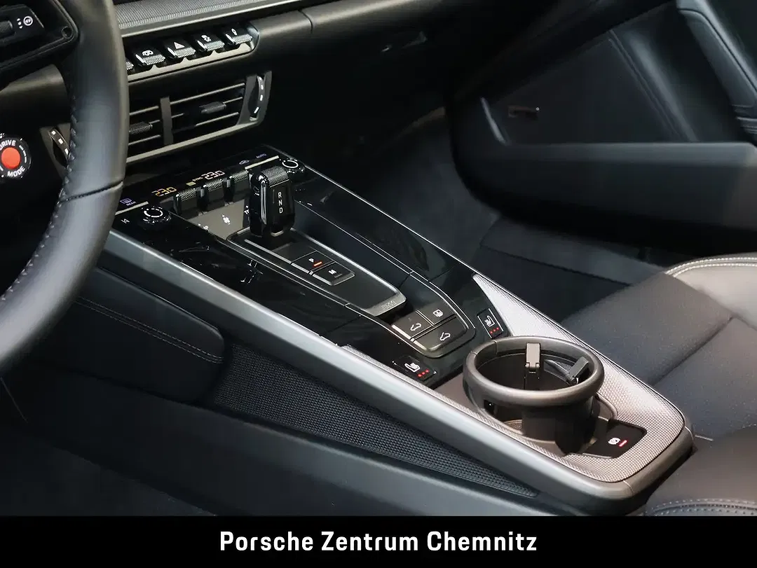 Porsche 911 - Thumbnail 14