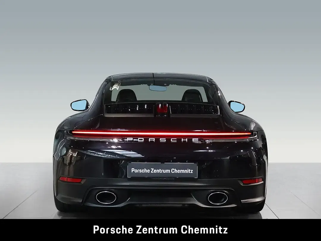Porsche 911 - Thumbnail 5