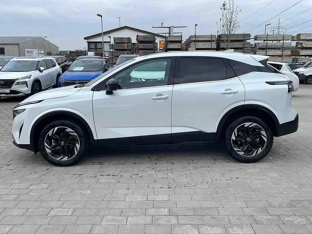 Nissan Qashqai - Thumbnail 9