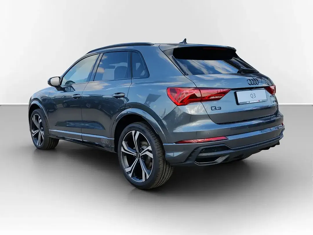 Audi Q3 - Thumbnail 6