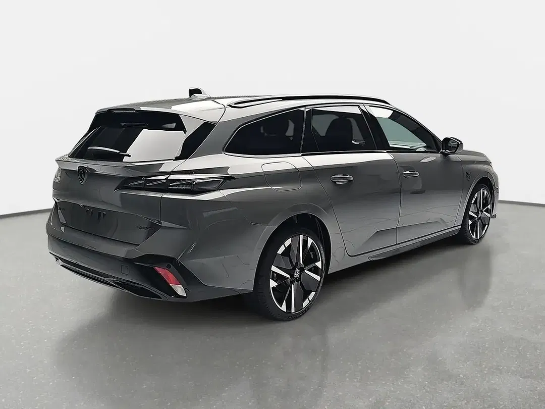 Peugeot 308 - Thumbnail 3