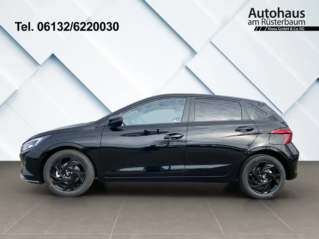 Hyundai i20 - Thumbnail 3