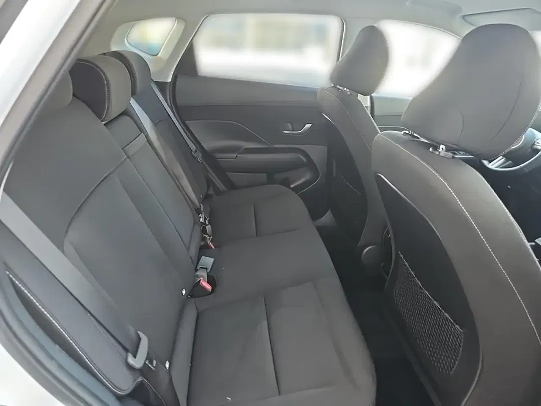 Hyundai KONA - Thumbnail 13