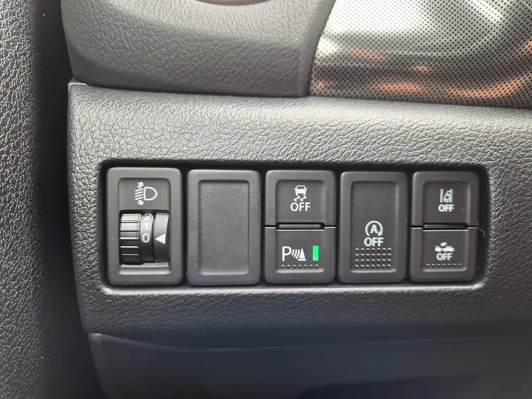 Suzuki Vitara - Thumbnail 15