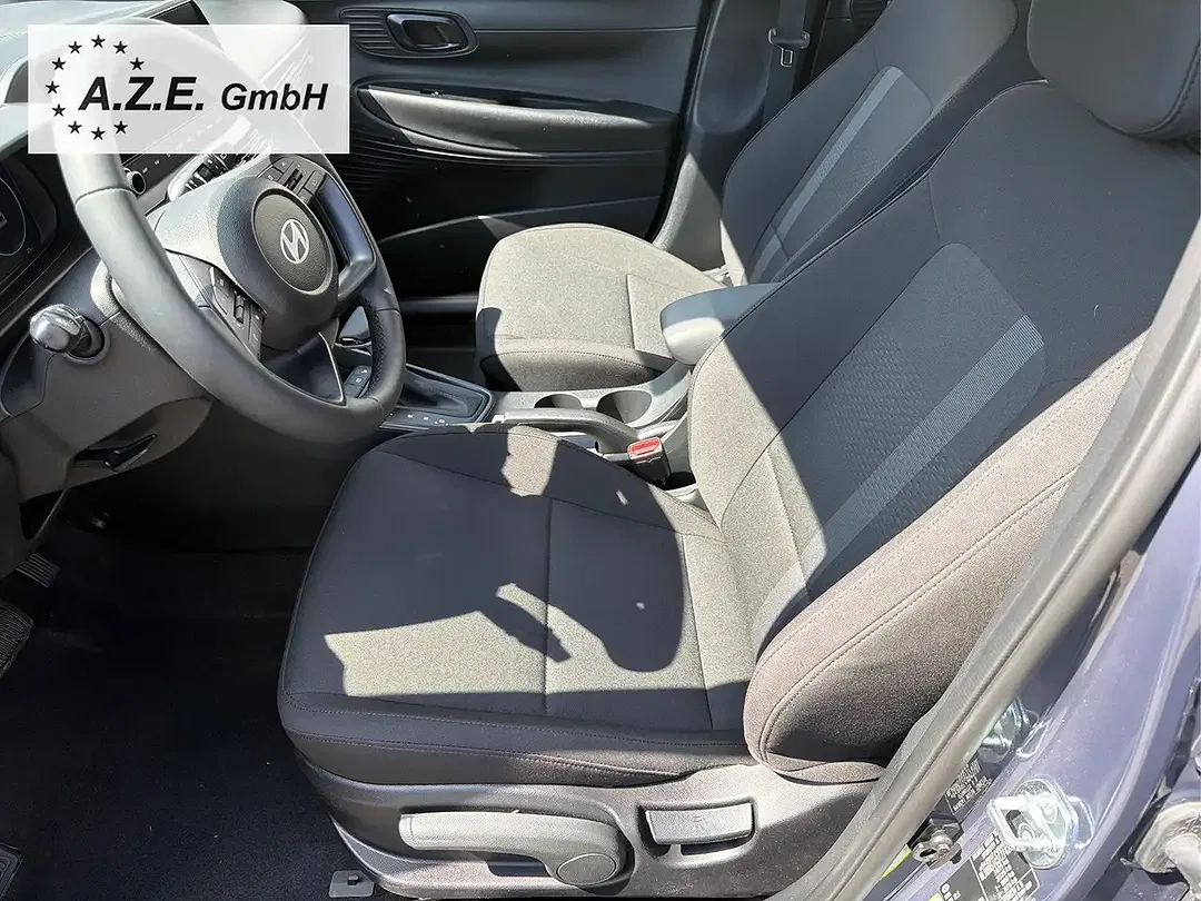 Hyundai i20 - Thumbnail 11