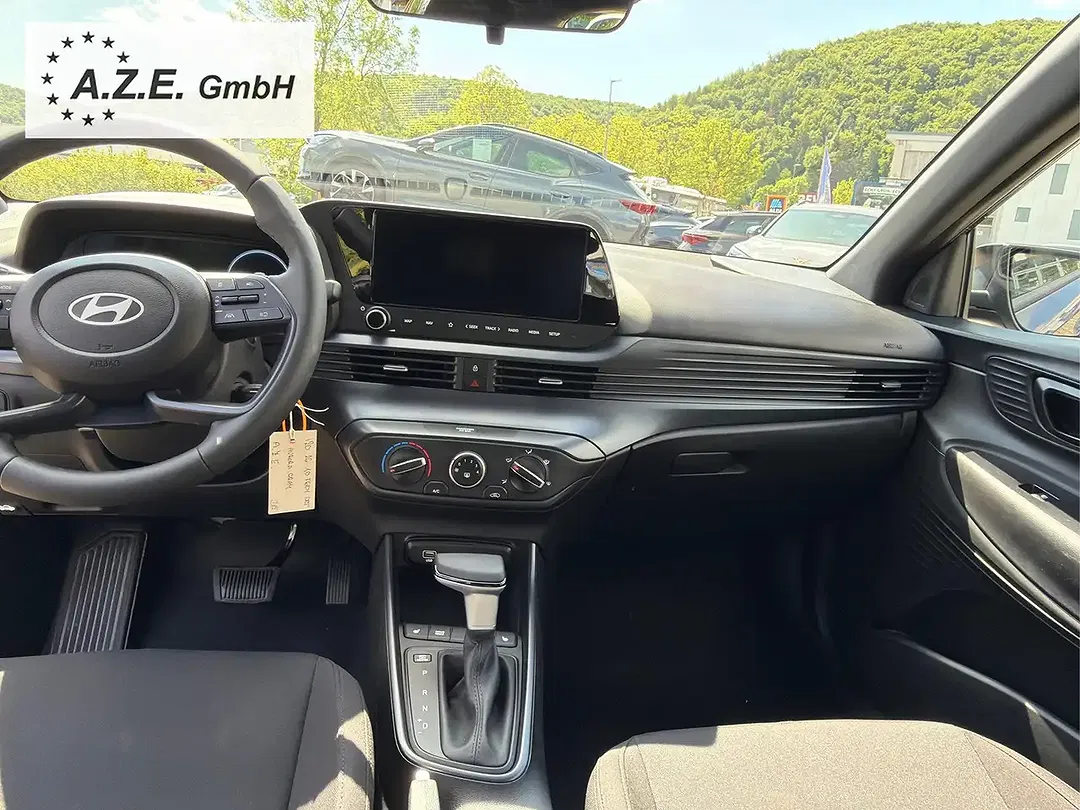 Hyundai i20 - Thumbnail 13